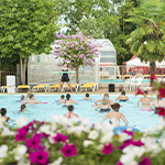 Activités aquatiques - Piscine du camping Le Domaine de la Brèche