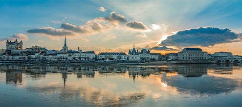 La ville de Saumur sur les bords de la Loire