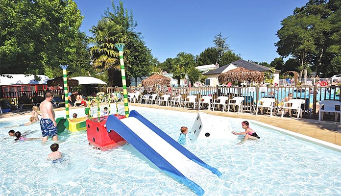 Minitoboggan pour vos enfants - Domaine de la Brèche