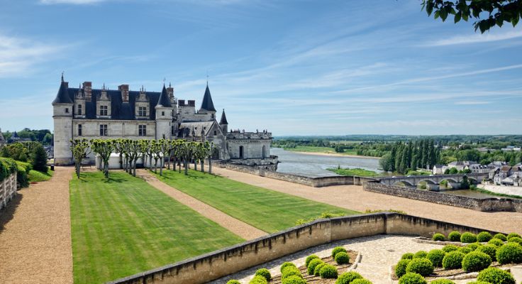 Château d'Amboise dans l'Indre-et-Loire, région Pays de la Loire - Camping le Domaine de la Brèche